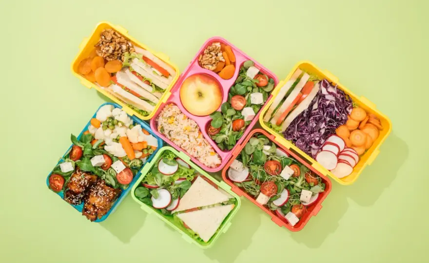Lunch do pracy – sycące i proste posiłki na cały tydzień