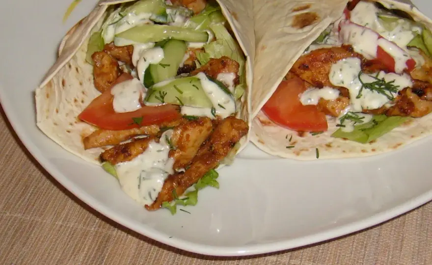 Tortilla z kurczakiem - Jak zrobić idealny wrap?