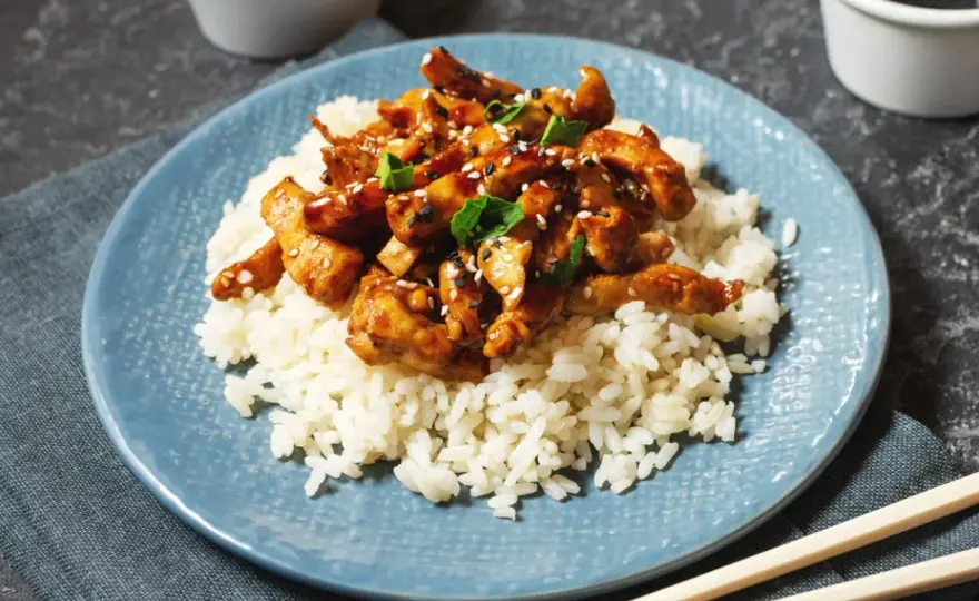 Kurczak Teriyaki - przepis na idealny sos i soczyste mięso