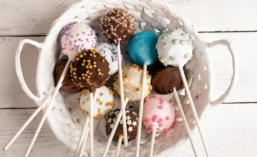 Cake pops idealne - przepis krok po kroku i sekrety